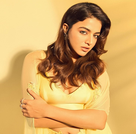 Wamiqa-Gabbi Wamiqa Gabbi