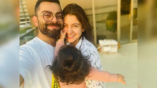 virat-kohli-with-his-family virat kohli with his family